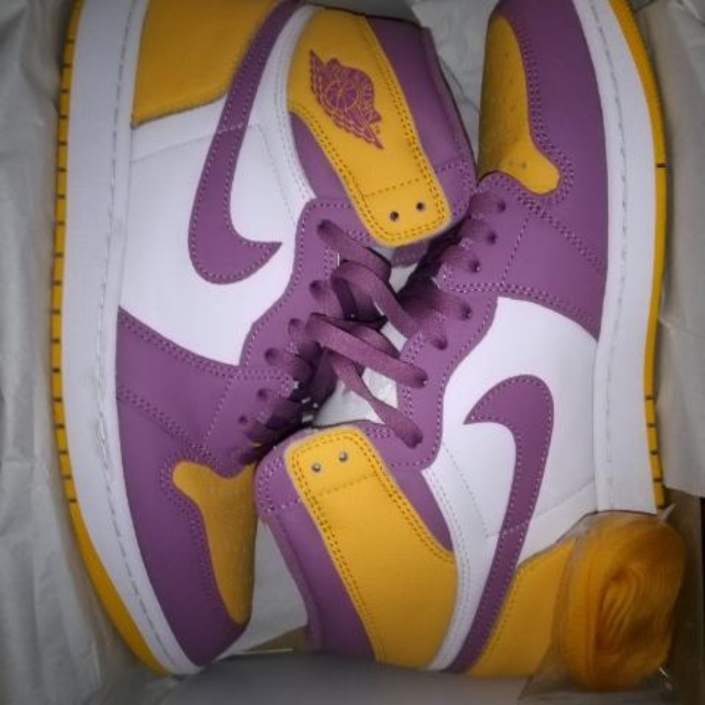 Retro 1s